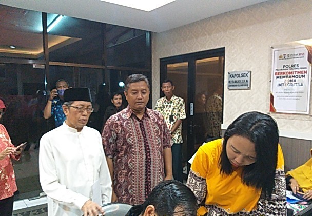 Babinkamtibmas Perak Utara Kawal Distribusi Naskah Unas Hari Ketiga