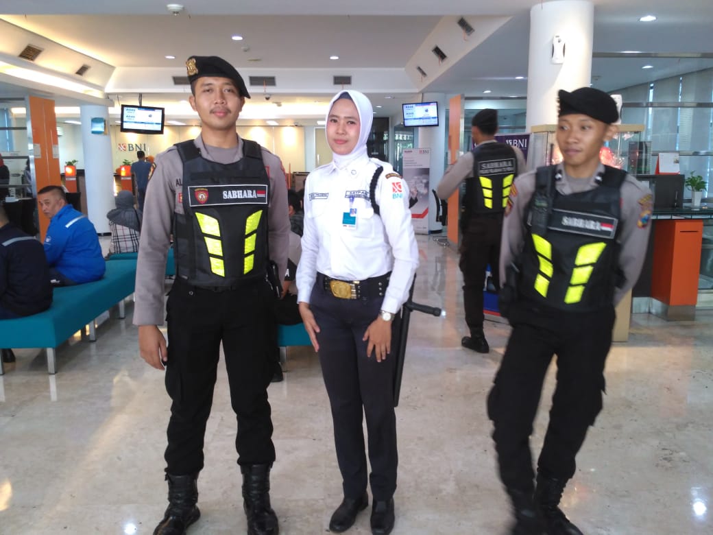 Satsabhara Polres Tanjung Perak Gelar Patroli Perbankan, Antisipasi Perampokan Nasabah