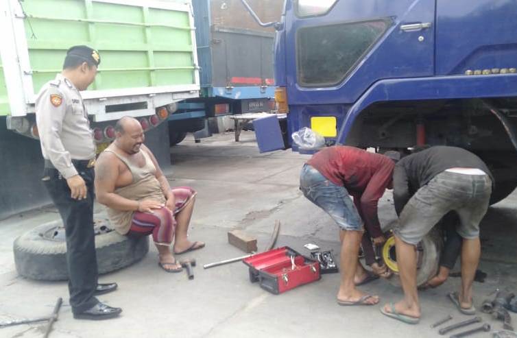 Satsabhara Polres Tanjung Perak Gelar Patroli di Pergudangan, Antisipasi 3C