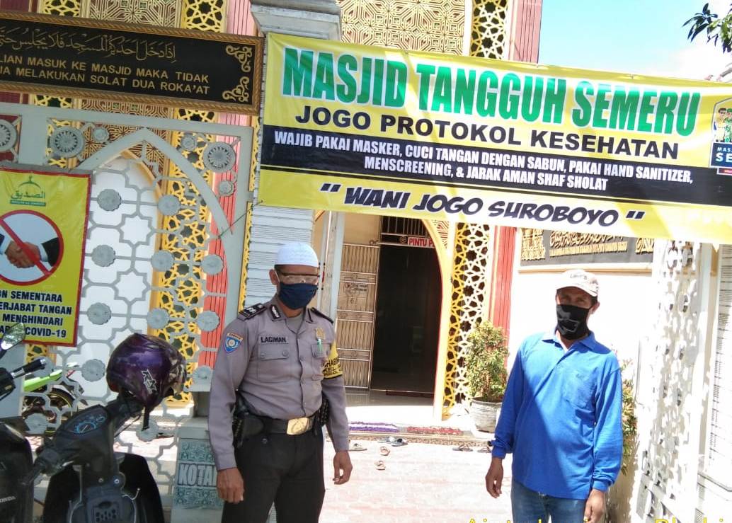 Babinkamtibmas Takal Kedinding Sampaikan Protokol Kesehatan Pencegahan Covid-19 Ke Masjid