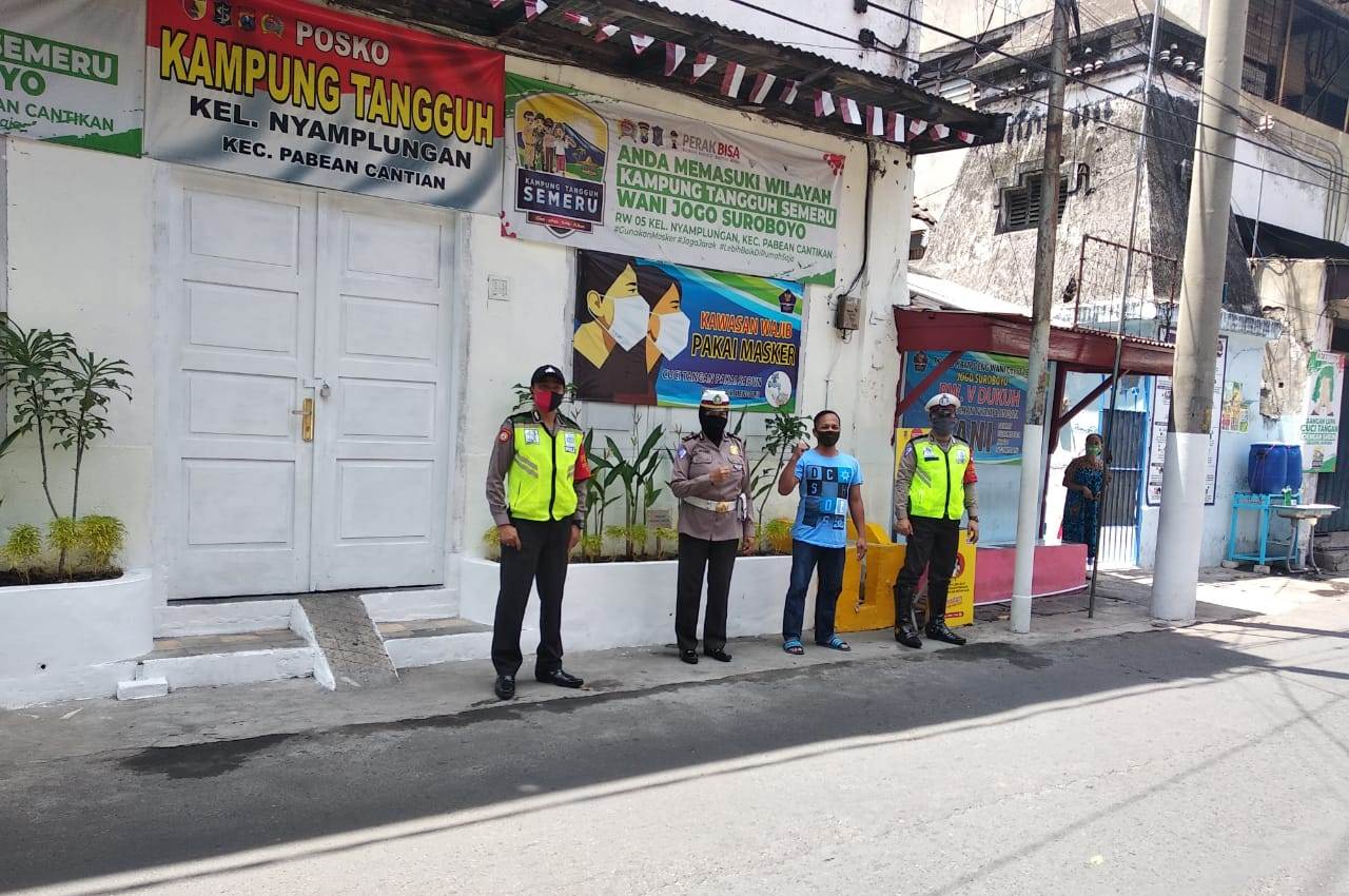 Polsek Pabean Cantikan Patroli di Kampung Tangguh, Pantau Penerapan Protokol Kesehatan
