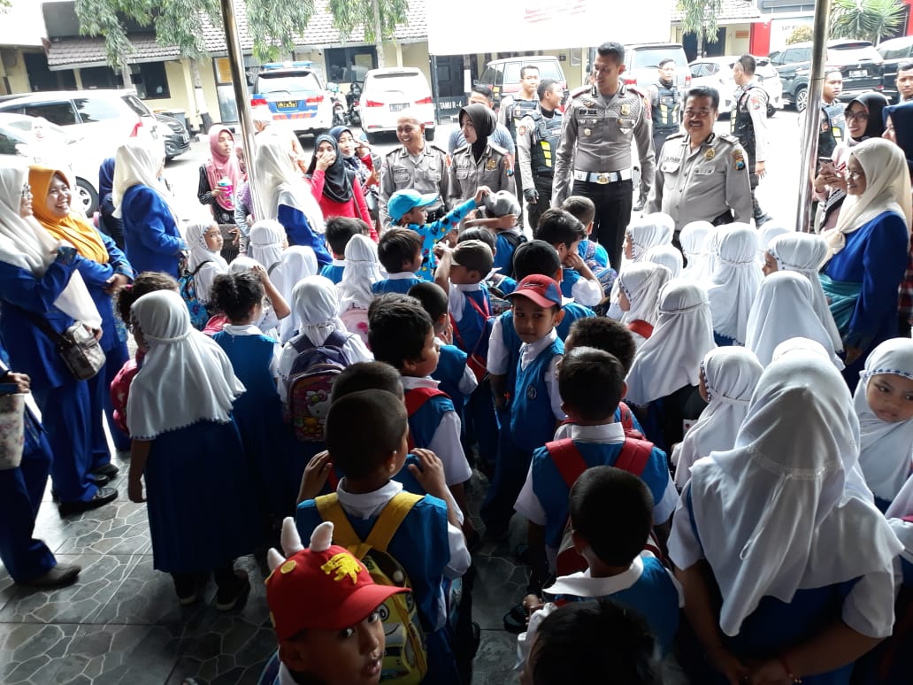 Program Rabu Narsis Polsek Semampir Diisi Kegiatan Polsanak