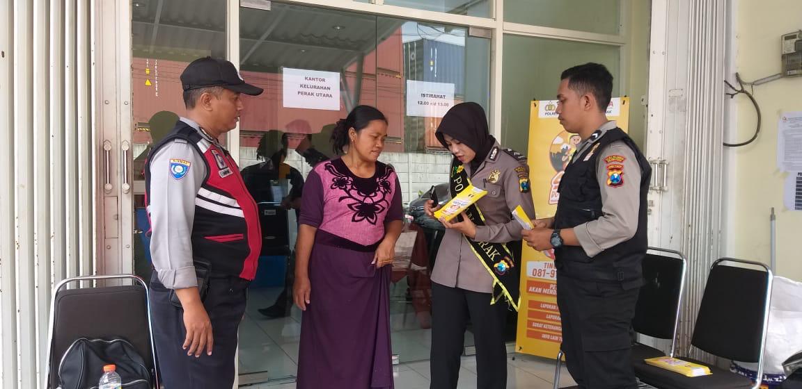 Polsek Pabean Cantikan Sosialisasi SPKT Door To Door di Kelurahan Perak Utara