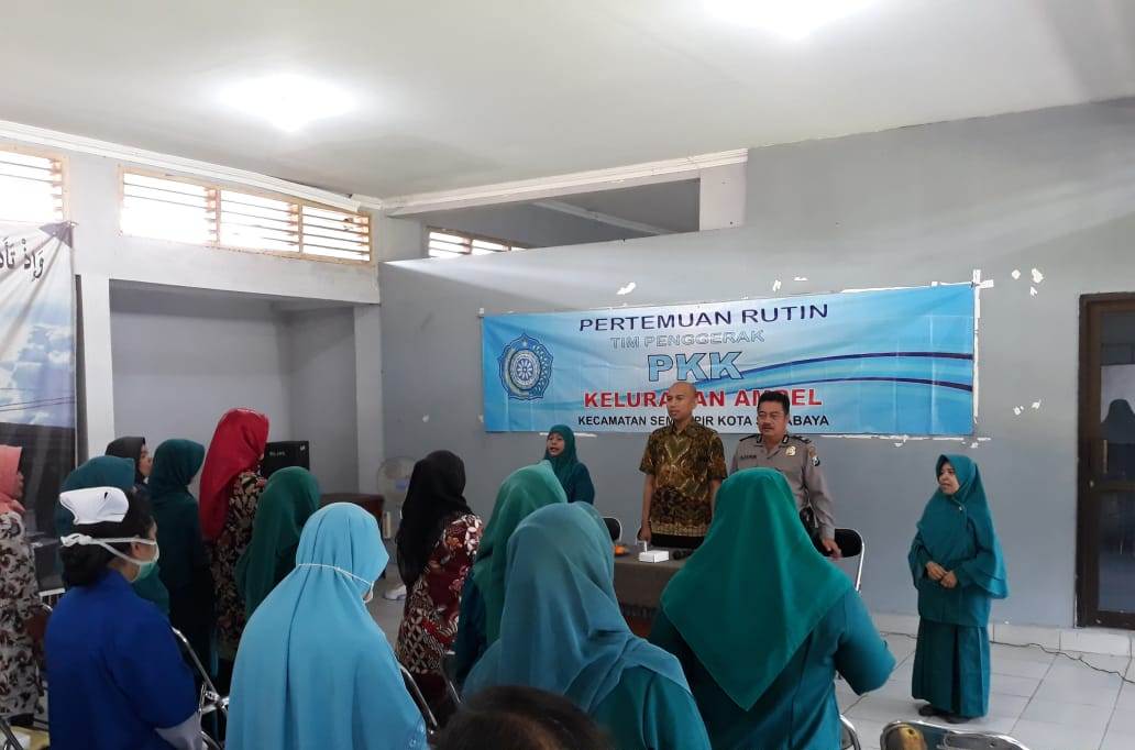 Babinkamtibmas Ampel Sampaikan Waspada Demam Berdarah di Rapat PKK