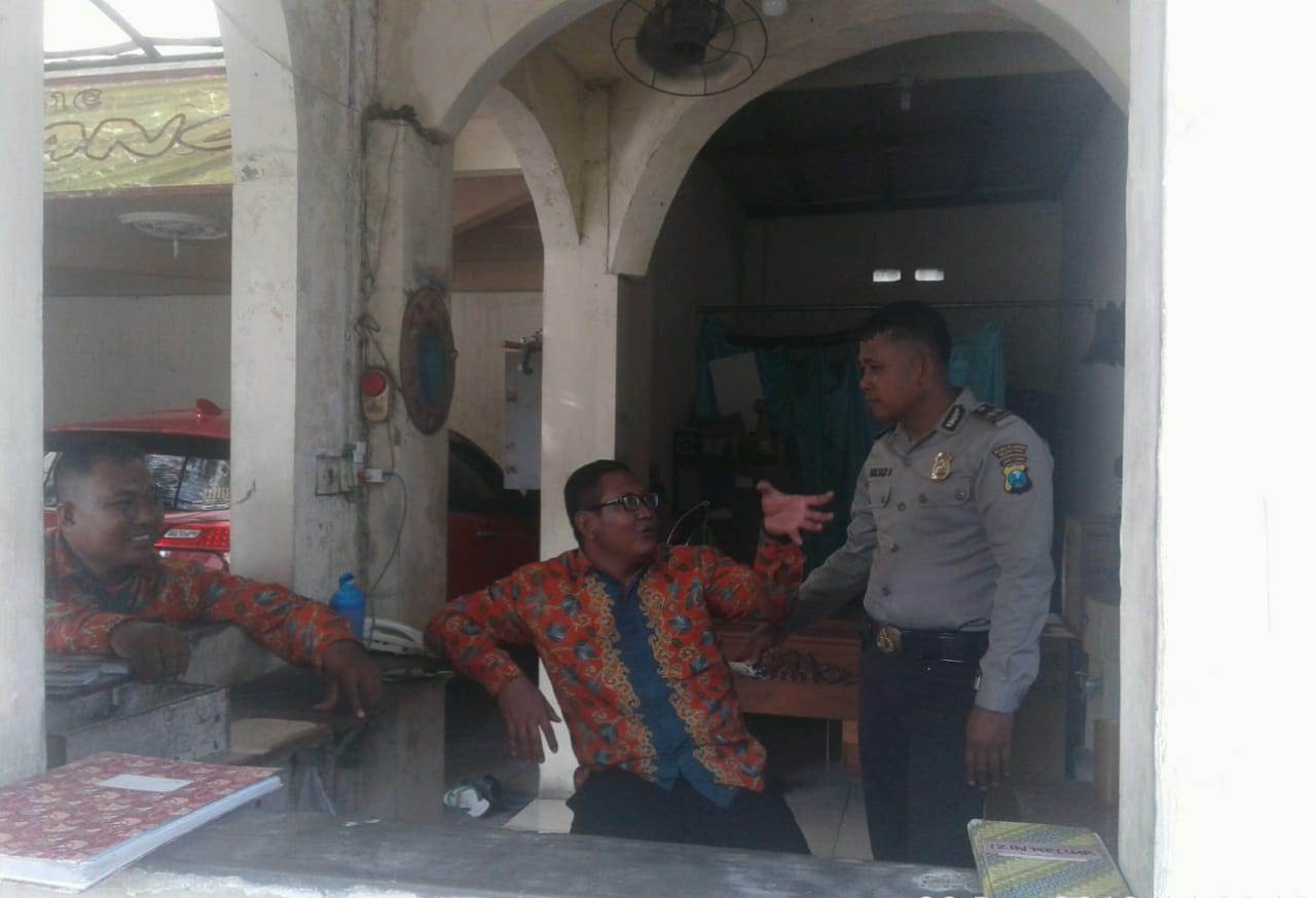 Babinkamtibmas Morokrembangan Sambang Hotel Antariksa Sampaikan Waspada Curanmor