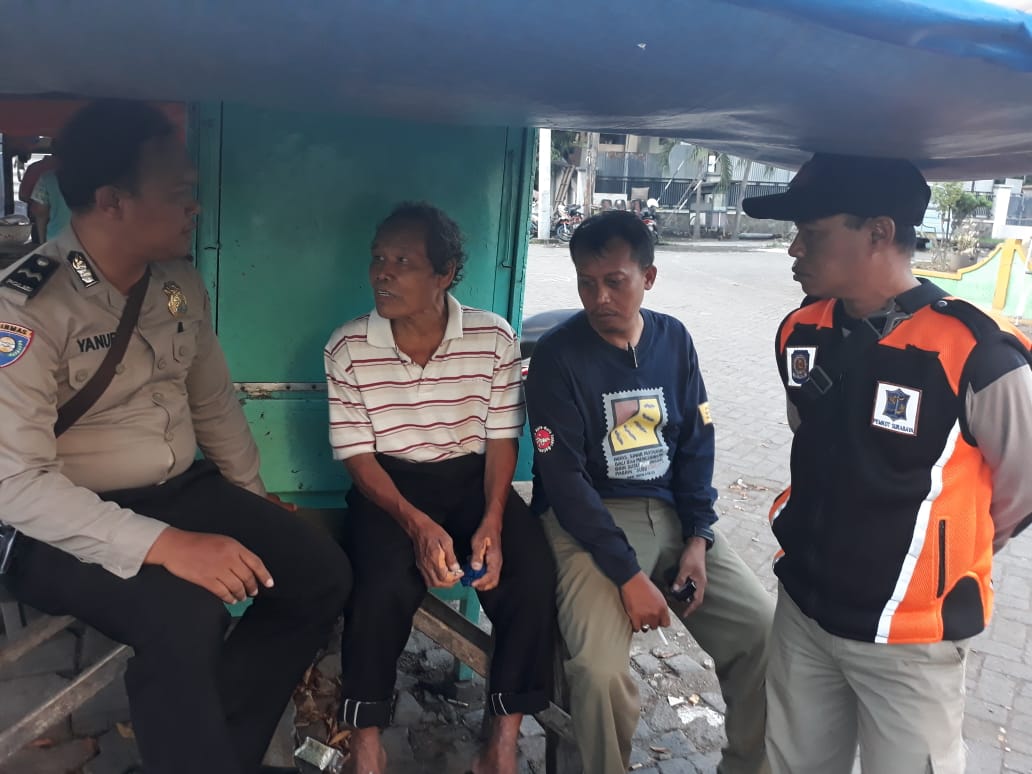 Babinkamtibmas Perak Barat Sampaikan Pesan Waspada Hoax