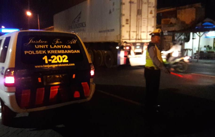 Polsek Krembangan Rutin Pantau Kawasan Rawan Kecelakaan