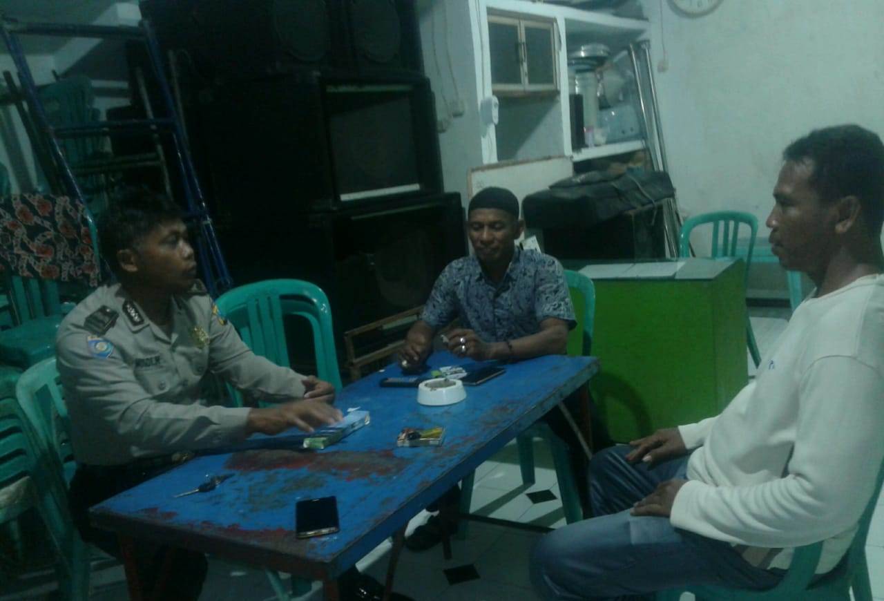 Babinkamtibmas Morokrembangan Sambang Pengurus Kampung, Titip Pesan Hidupkan Siskamling