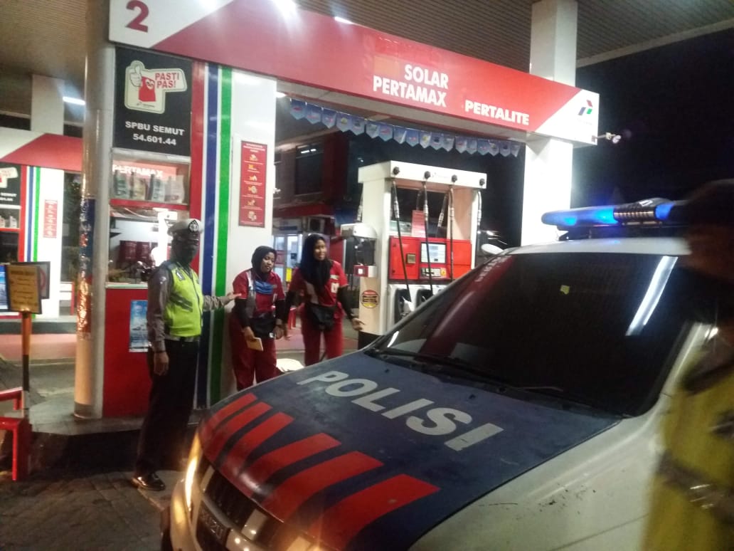 Antisipasi Kerawanan, Polsek Pabean Cantikan Laksanakan Patroli Rutin di Malam Hari