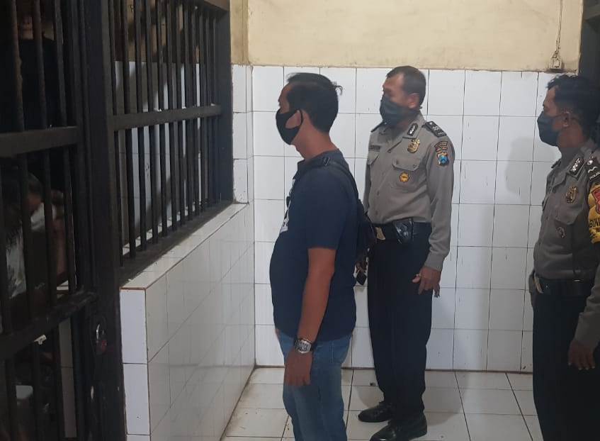 Jaga Kesehatan Tahanan, Polsek Kenjeran Lakukan Pengecekan Setiap Hari