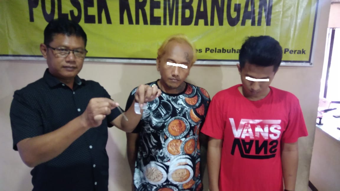 Baru Beli Sabu Untuk Berpesta, 2 Pria Keburu Ditangkap Polsek Krembangan