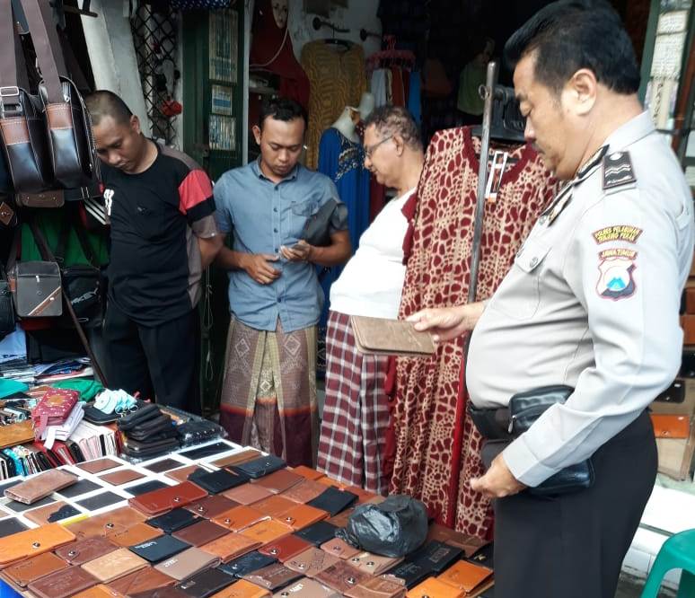 PKL Masjid Ampel Dihimbau Jaga Kerukunan & Ramah Dengan Wisatawan