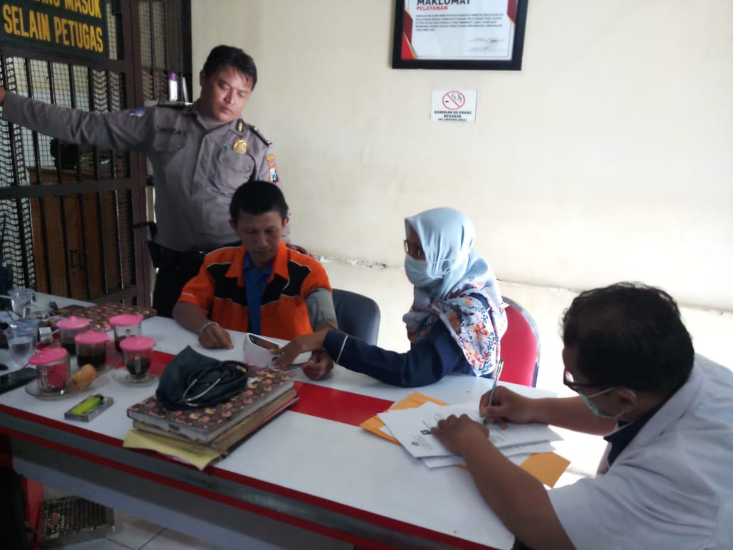 Urkes Polres Tanjung Perak Lakukan Cek Kesehatan Tahanan