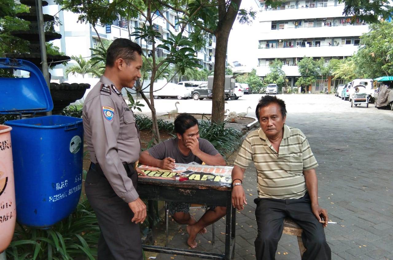 Babinkamtibmas Takal Kedinding Sambang Rusun Tanah Merah, Beri Pesan Waspada 3 C