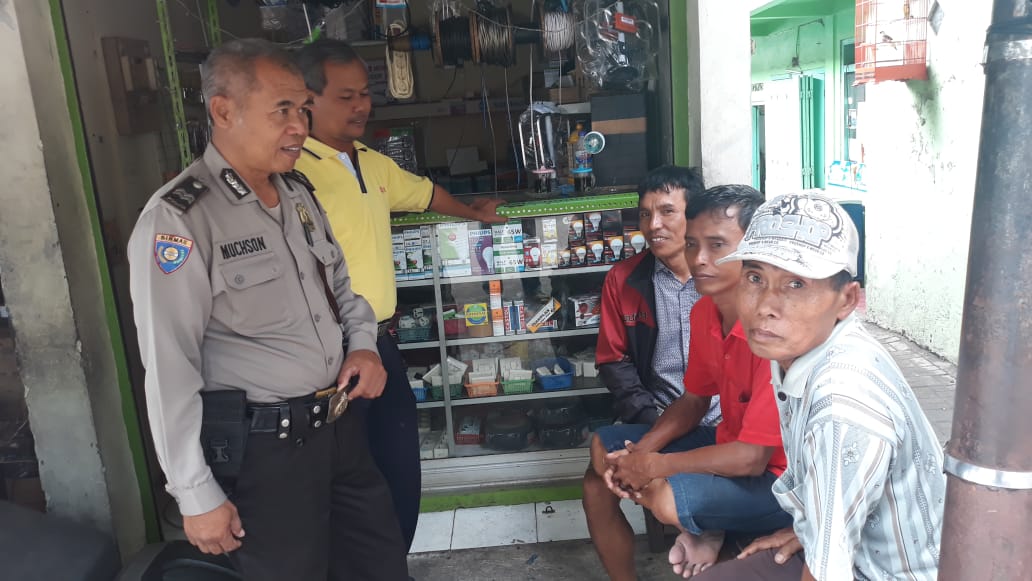 Babinkamtibmas Genting Kalianak Sampaikan Ajakan Dukung Pemilu Damai