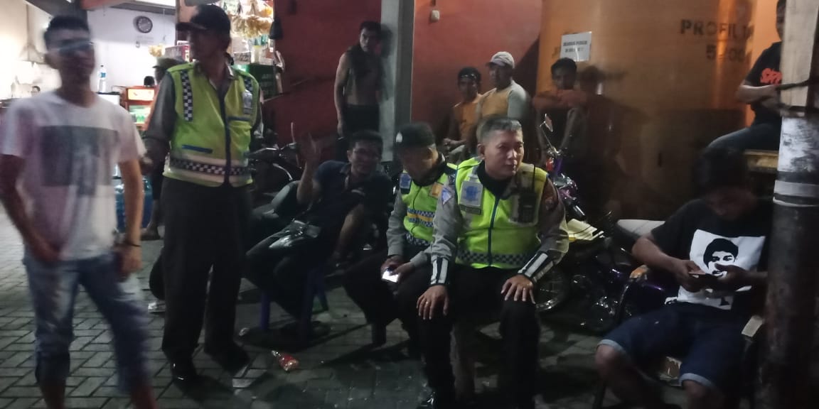 Antisipasi 3 C & Premanisme, Polsek Asemrowo Tingkatkan Intensitas Patroli Malam