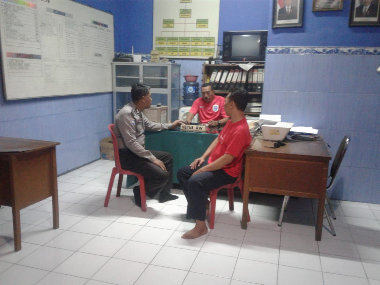 Babinkamtibmas Morokrembangan Himbau Warga Waspada Curanmor