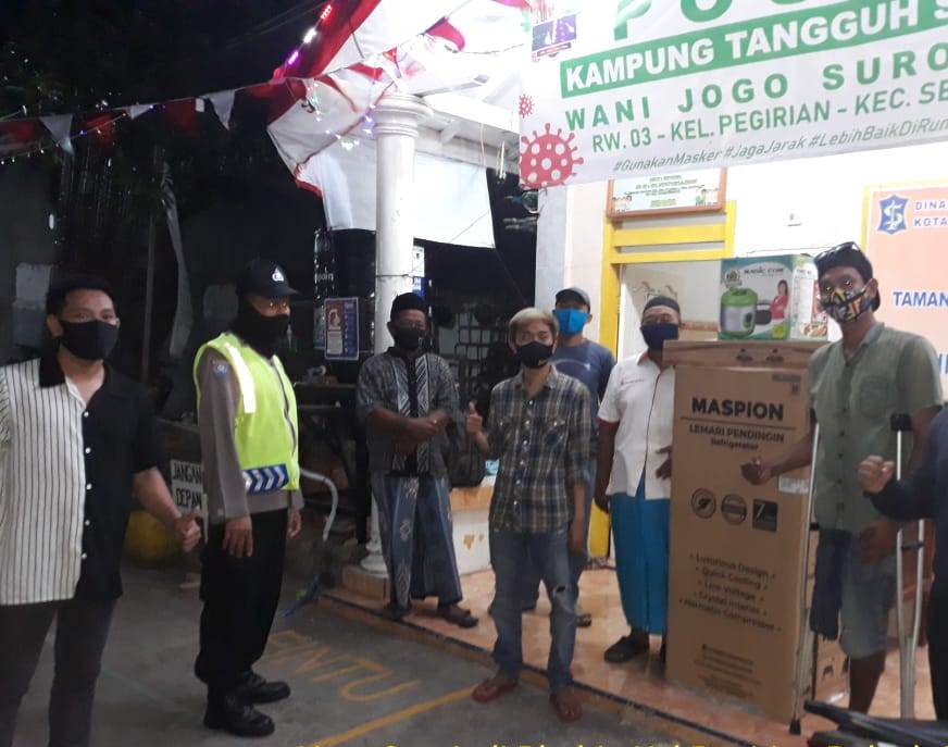 Babinkamtibmas Pegirian Sambang Pemukiman Kampung Tangguh, Ingatkan Pentingnya Pakai Masker