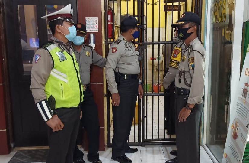 Polsek Asemrowo Cegah Tahanan Kabur Melalui Pengecekan Setiap Pagi & Malam Hari