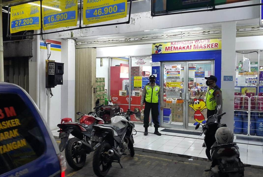 Pastikan Keamanan Tempat-tempat Yang Berpotensi Terjadi Kerawanan, Polsek Pabean Cantikan Gelar Patroli Malam