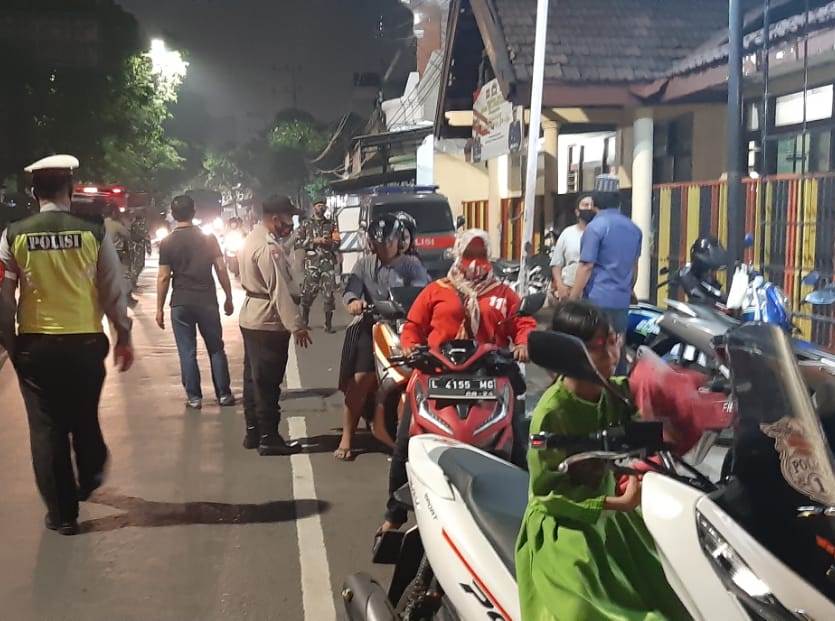 Polsek Semampir Laksanakan Operasi Penertiban Masker, Implementasikan Inpres Nomor 6 Tahun 2020
