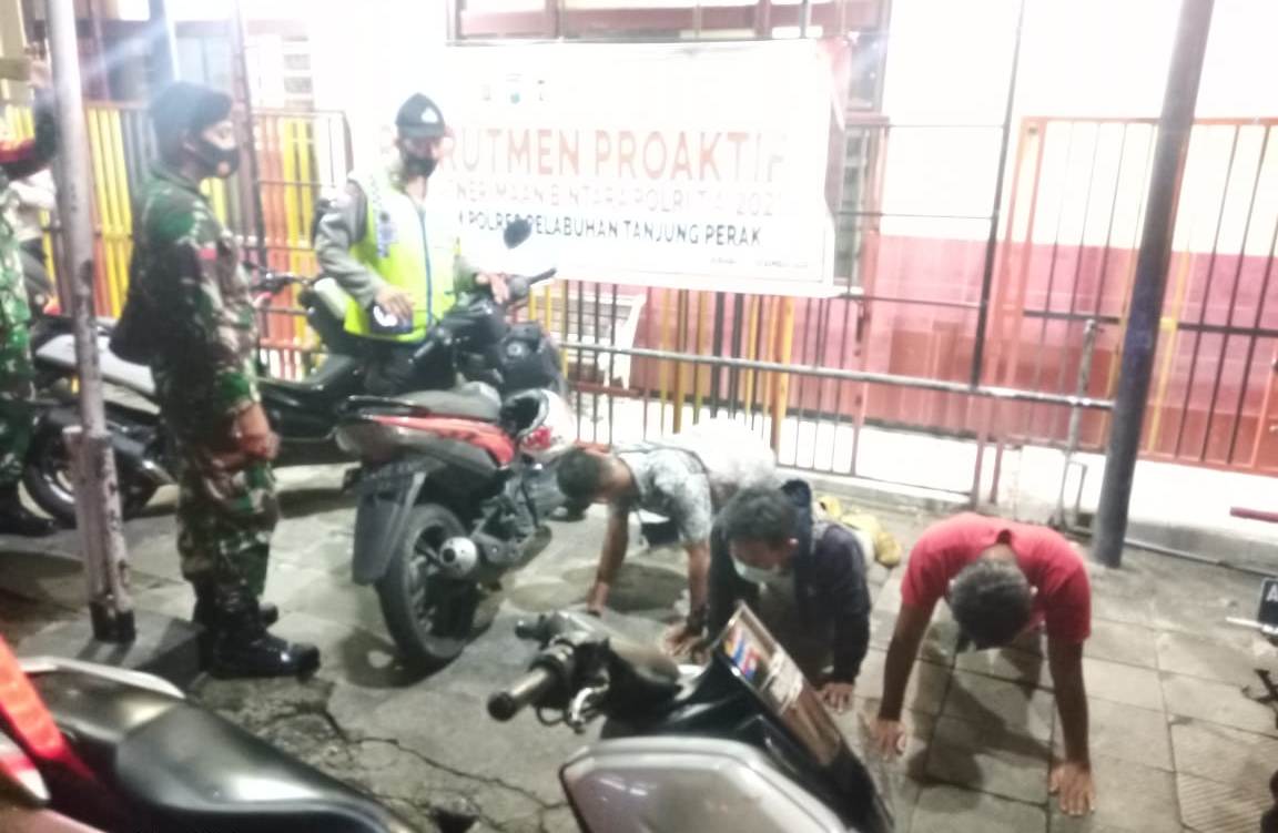 Polsek Semampir Bersama Satpol PP & Koramil Terus Lakukan Operasi Penertiban Masker, Tekan Penyebaran Covid-19