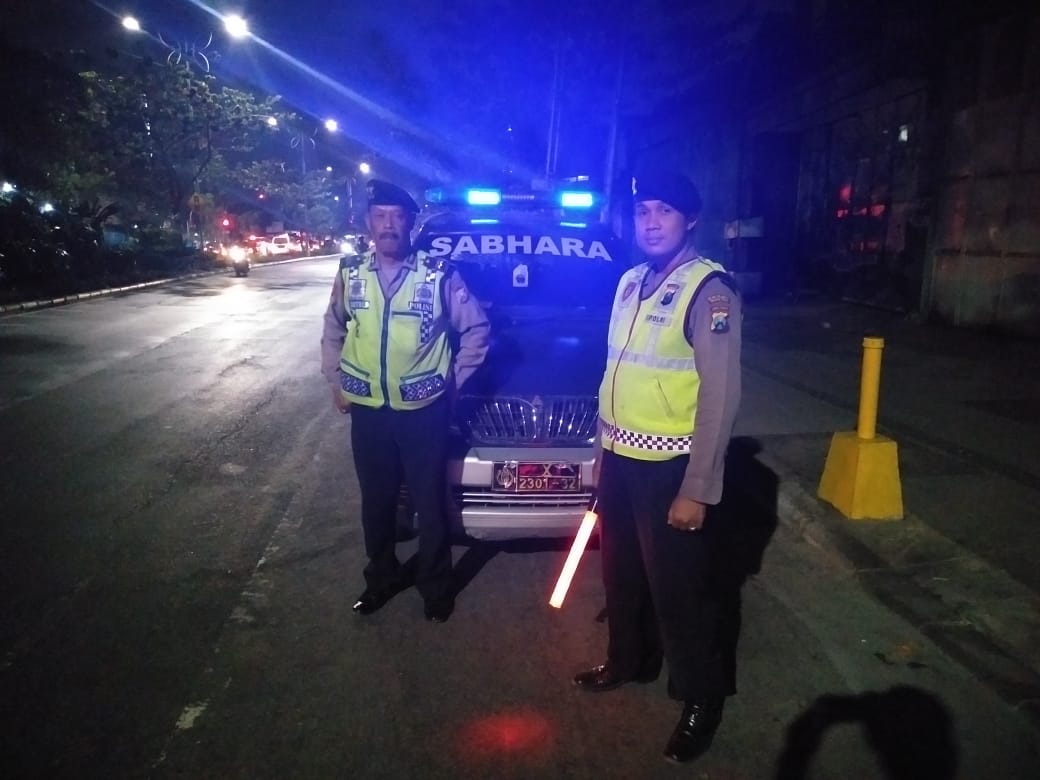 Antisipasi Kejahatan Jalanan, Polsek Krembangan Rutin Patroli Malam