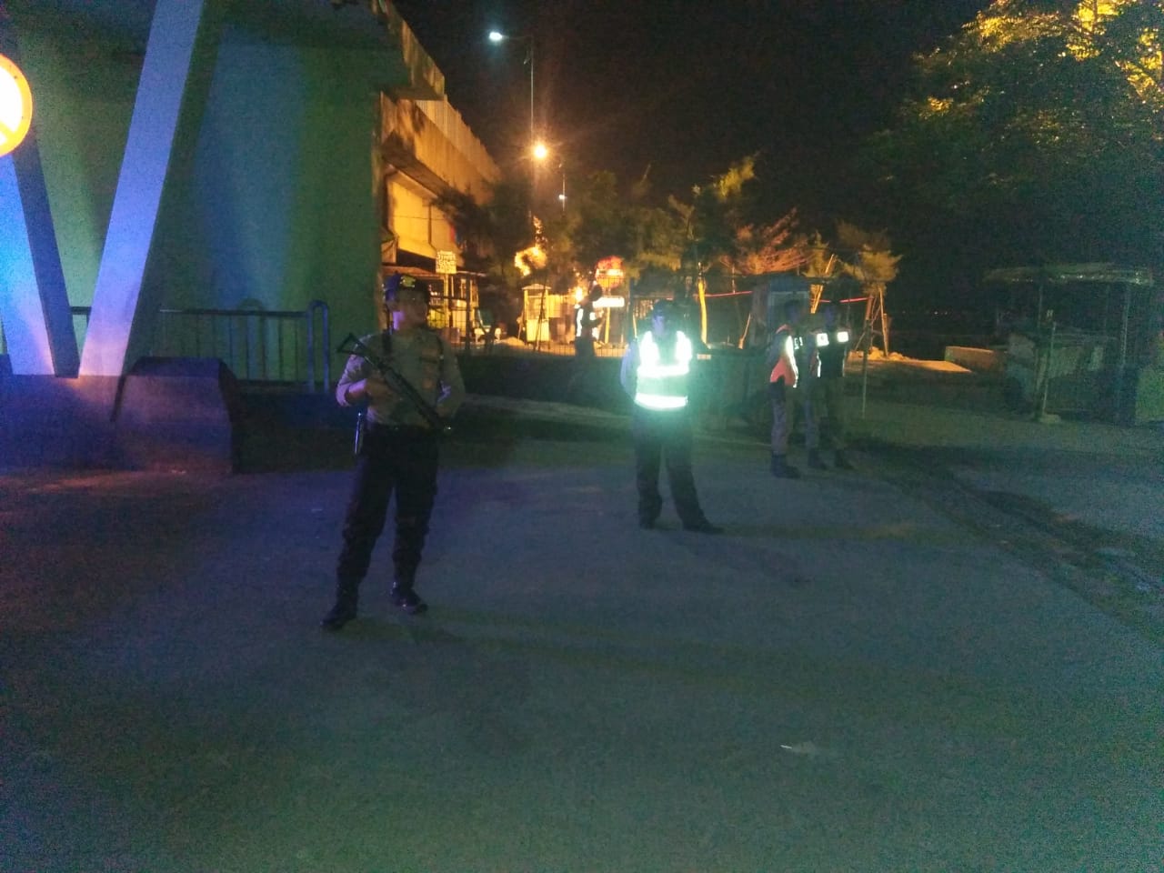 Ciptakan Rasa Aman, Polres Tanjung Perak Rutin Gelar Patroli Skala Besar