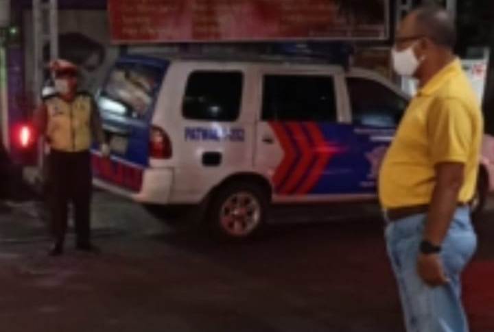 Polsek Asemrowo Gelar Operasi Penertiban Masker Di Depan Mako