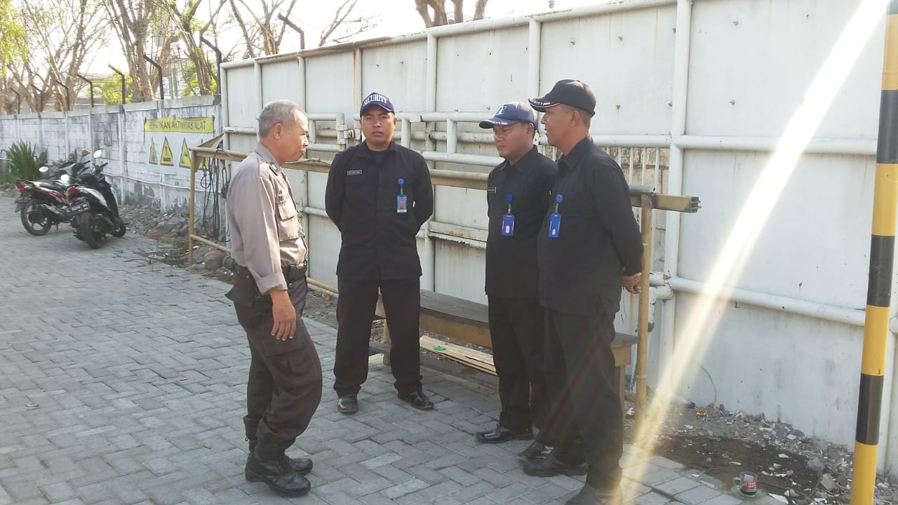 Babinkamtibmas Genting Kalianak Beri Himbauan Waspada Kriminalitas & Teror