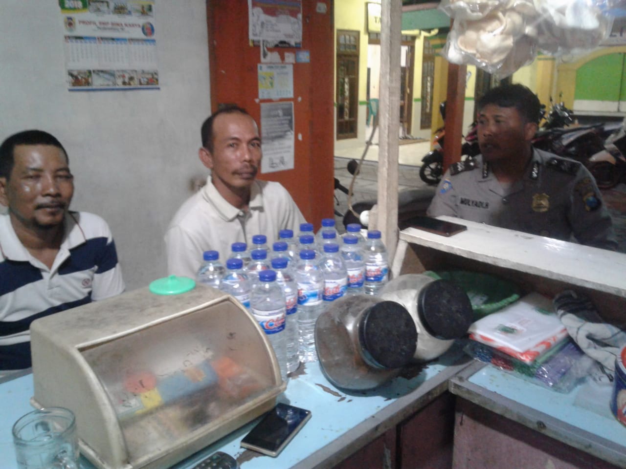 Babinkamtibmas Morokrembangan Sambang Tomas, Titip Pesan Pemilu Damai