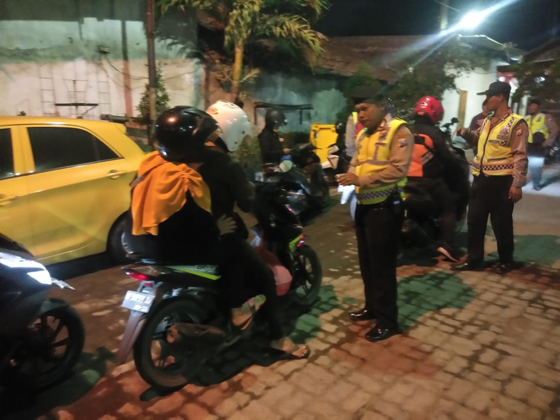 Tekan Kriminalitas & Peredaran Narkoba, Polsek Krembangan Gelar Operasi Cipkon