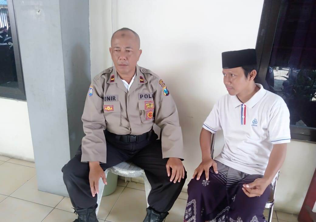 Panit Binmas Polsek Semampir Sambang Tomas, Sosialisasikan Pencegahan Virus Corona