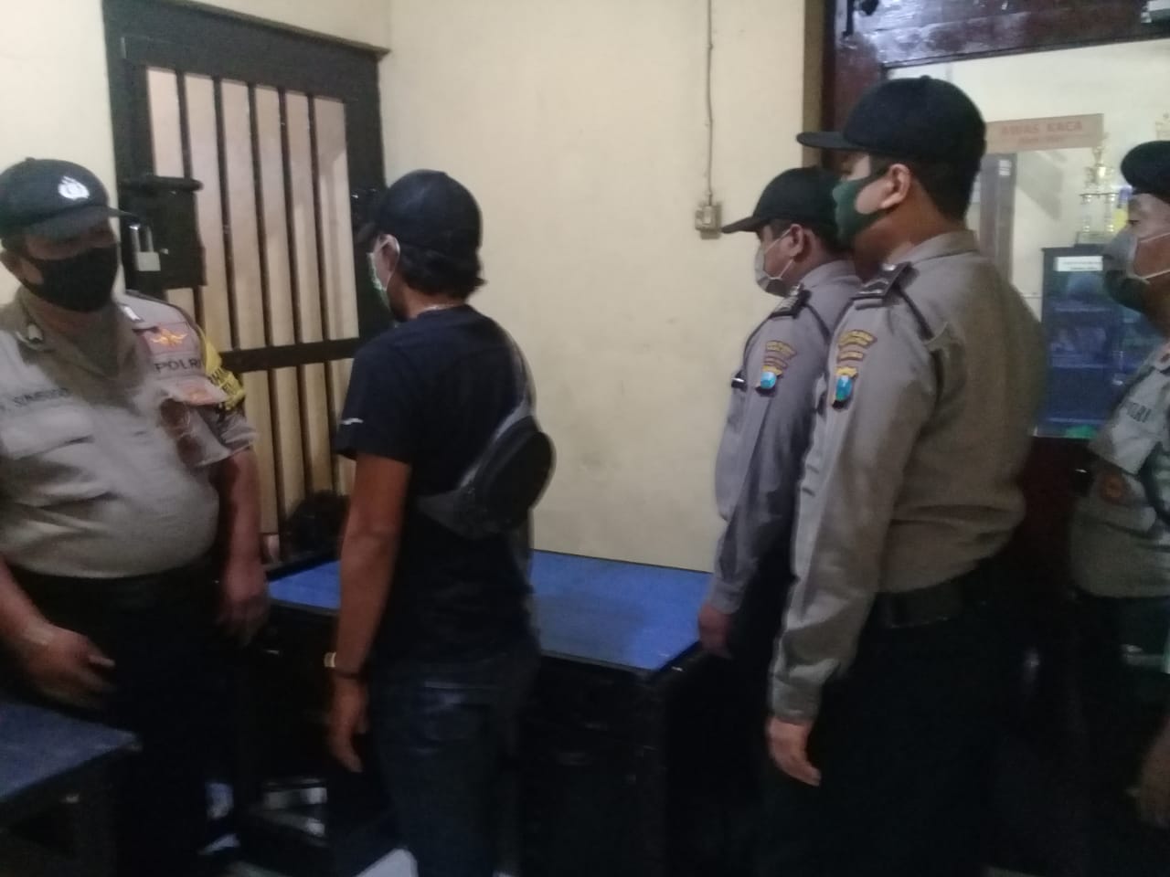 Polsek Semampir Antisipasi Tahanan Sakit Melalui Pengecekan Rutin