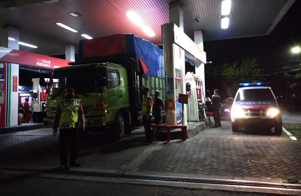 Polsek Pabean Cantikan Patroli Malam di SPBU, Antisipasi Kriminalitas 3C