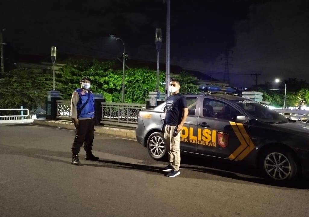 Polsek Kenjeran Gelar Patroli Mobile Untuk Ciptakan Rasa Aman di Masyarakat