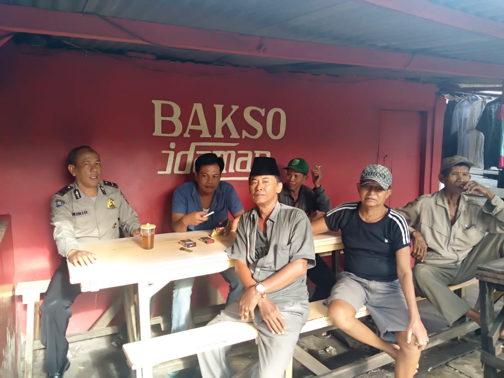 Panit Binmas Polsek Semampir Sambang Tomas, Sampaikan Pesan Waspada Curanmor