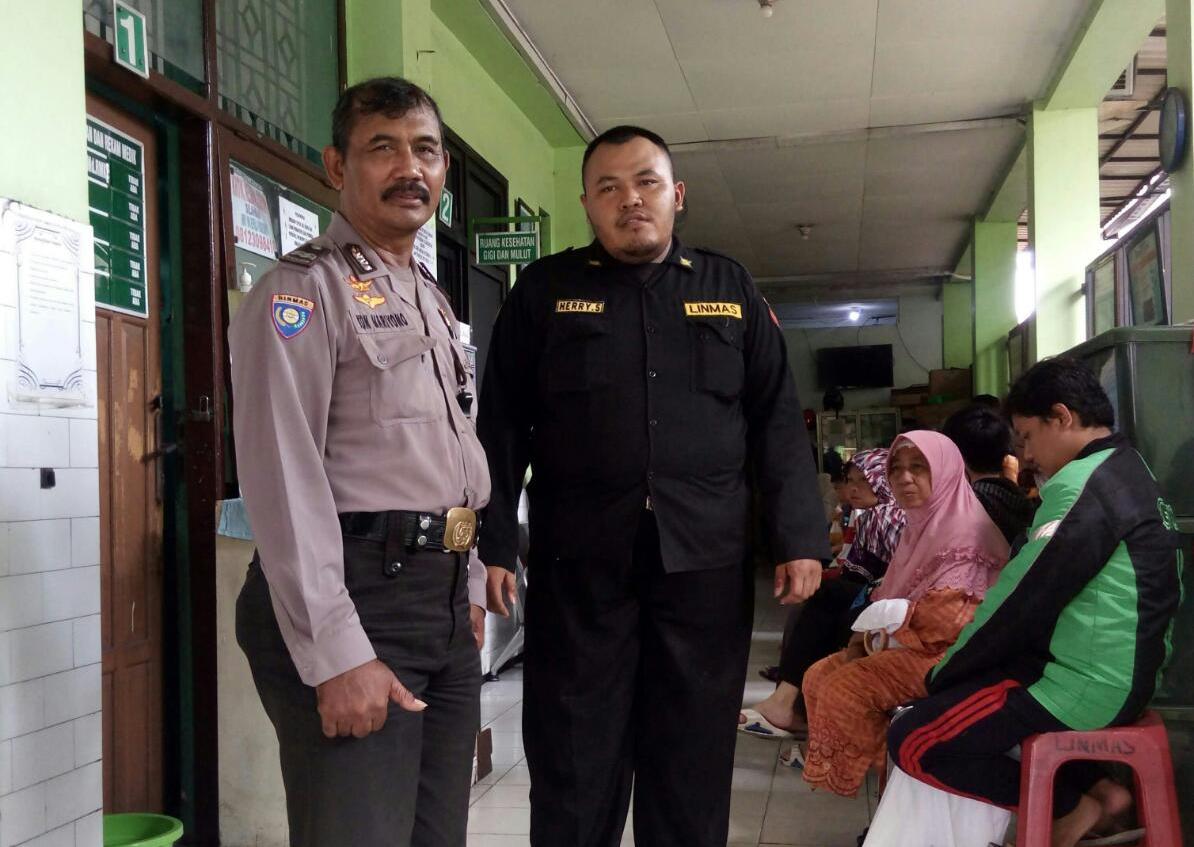Babinkamtibmas Perak Timur Sampaikan Waspada Curanmor Ke Petugas Linmas