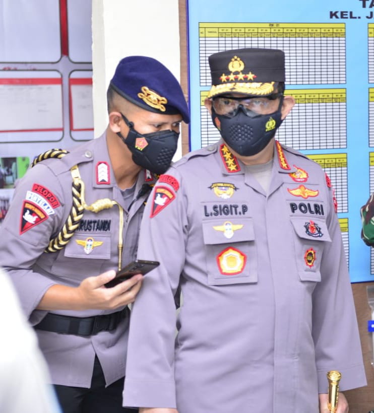 Mobilitas di Tol Pasteur Menurun, Kapolri Terima Kasih ke Warga Karena Patuhi PPKM Darurat