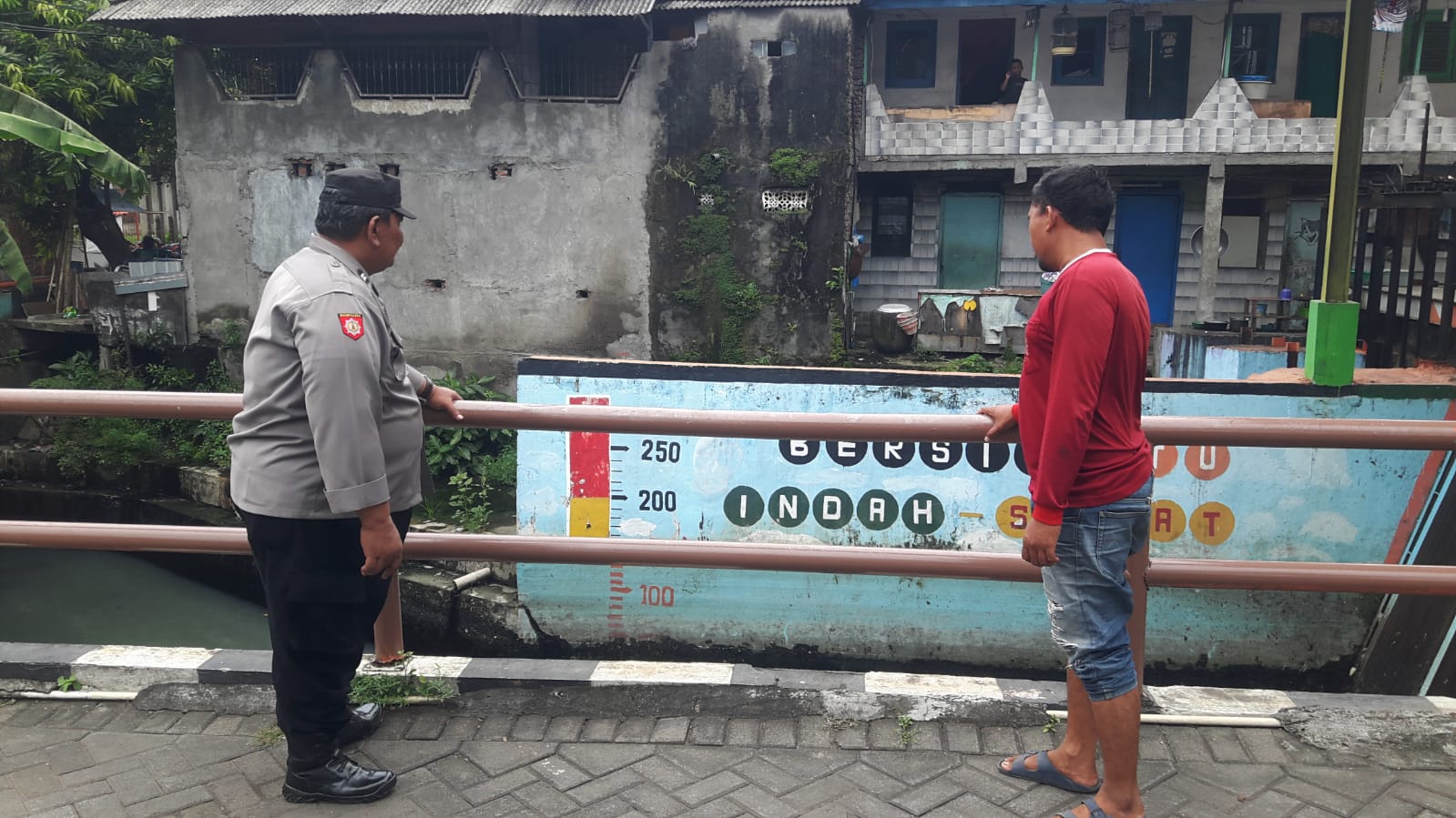 Polsek Krembangan Laksanakan Giat Cek Debit Pompa Air Tanjung Sadari, Terpantau Dalam Batas Normal