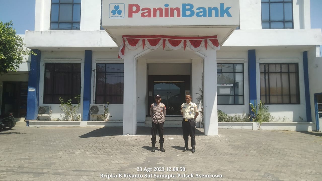 Polsek Asemrowo Laksanakan Patroli Pengamanan Bank Panin, Antisipasi Kerawanan