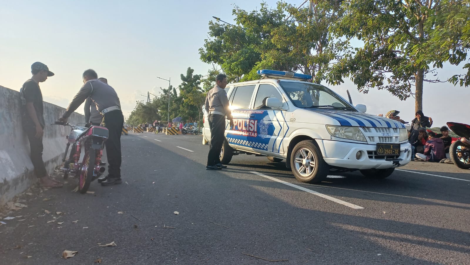 Polsek Kenjeran Laksanakan Patroli Antisipasi Kerawanan 3C di JLLT