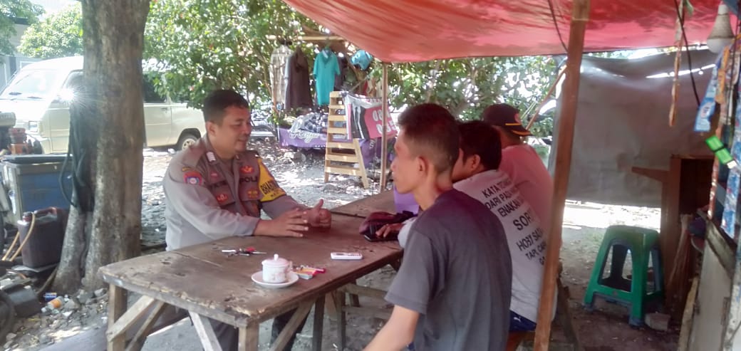 Bhabinkamtibmas Polres Tanjung Perak Aktif Sosialisasi Bahaya Narkoba di Kampung Bebas Narkoba