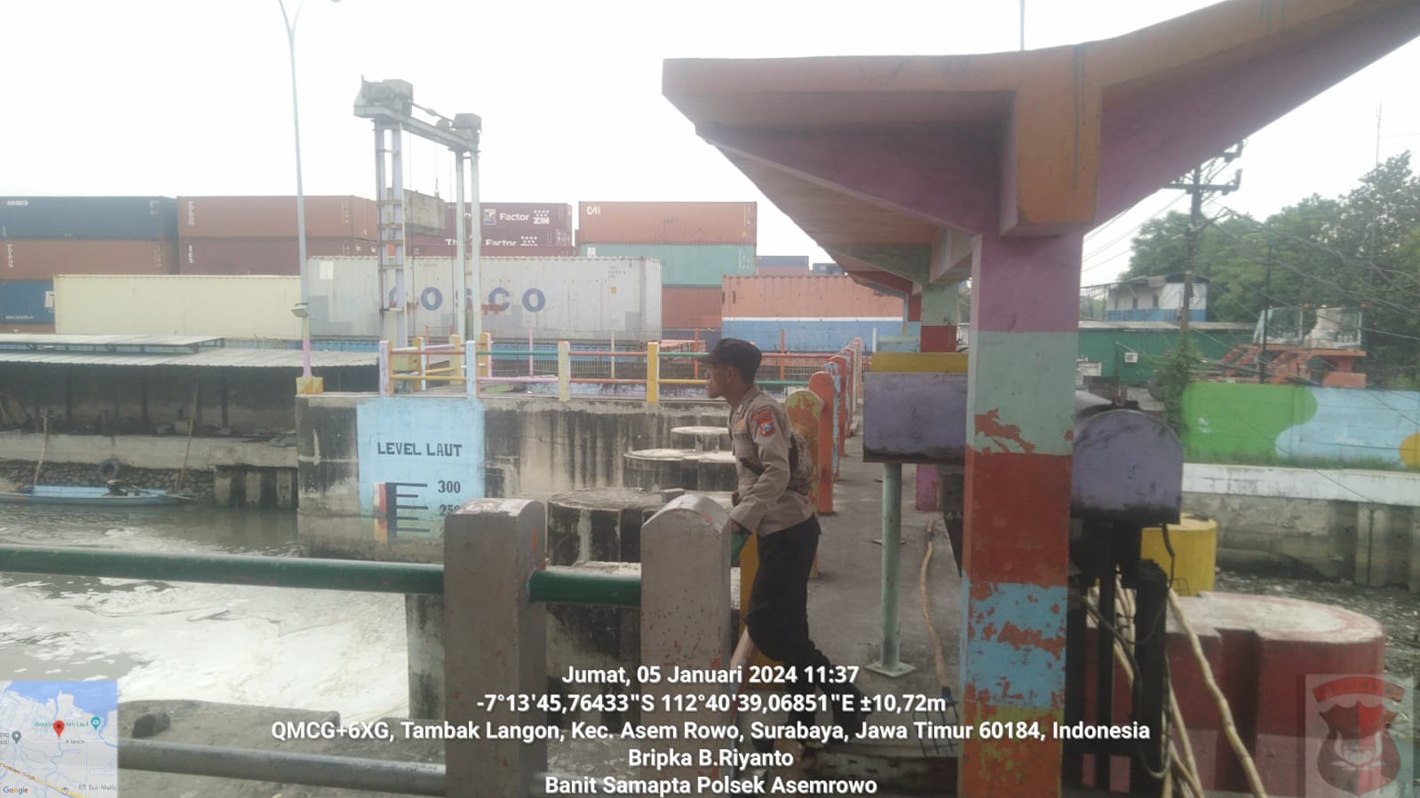 Polsek Asemrowo Waspadai Potensi Banjir Melalui Pengecekan Debit Pompa Air Balong II