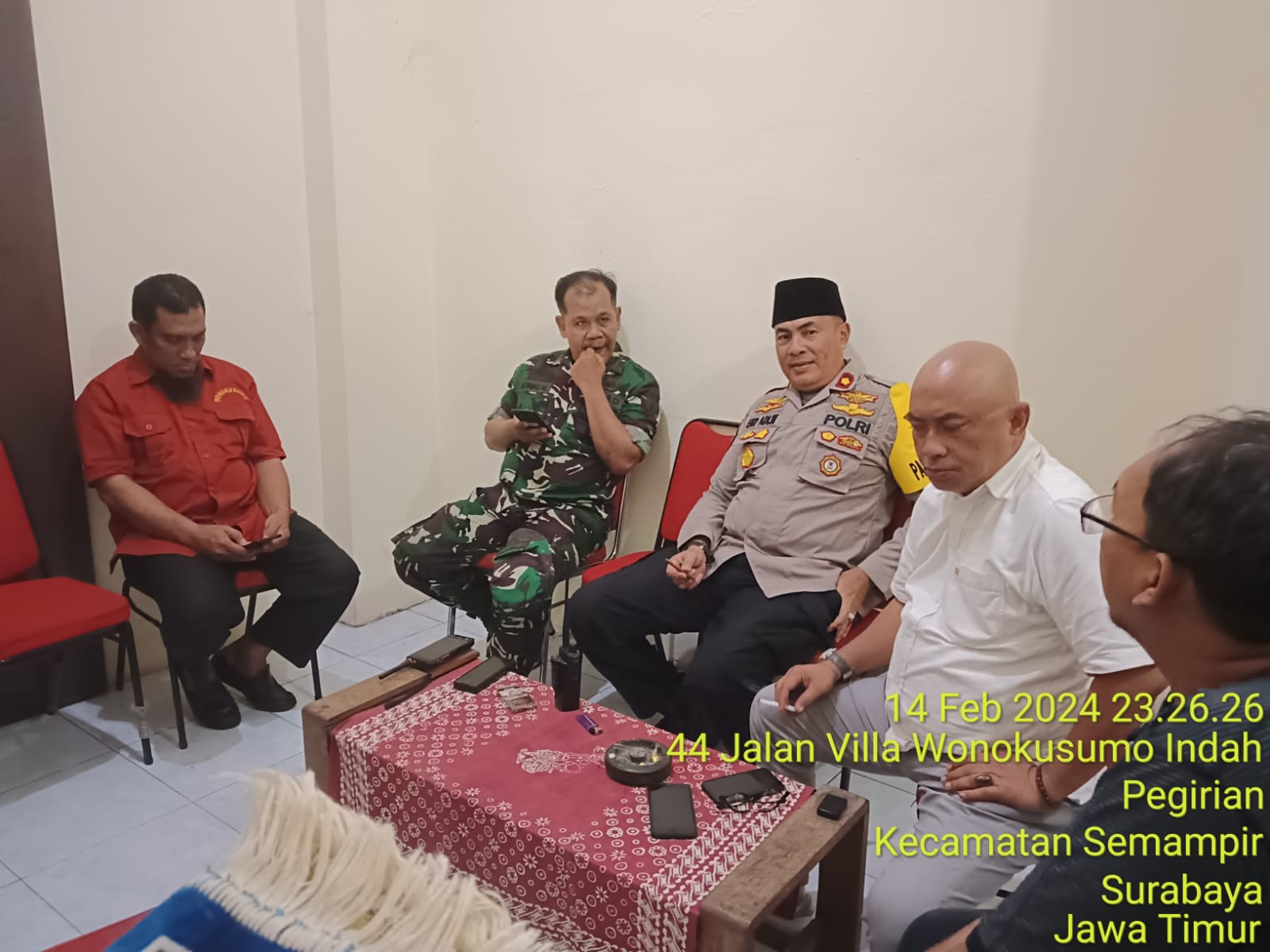 Kapolsek Semampir dan Forkompimda Gelar Patroli Keamanan di Kelurahan Pegirian, Jamin Situasi Aman dan Terkendali