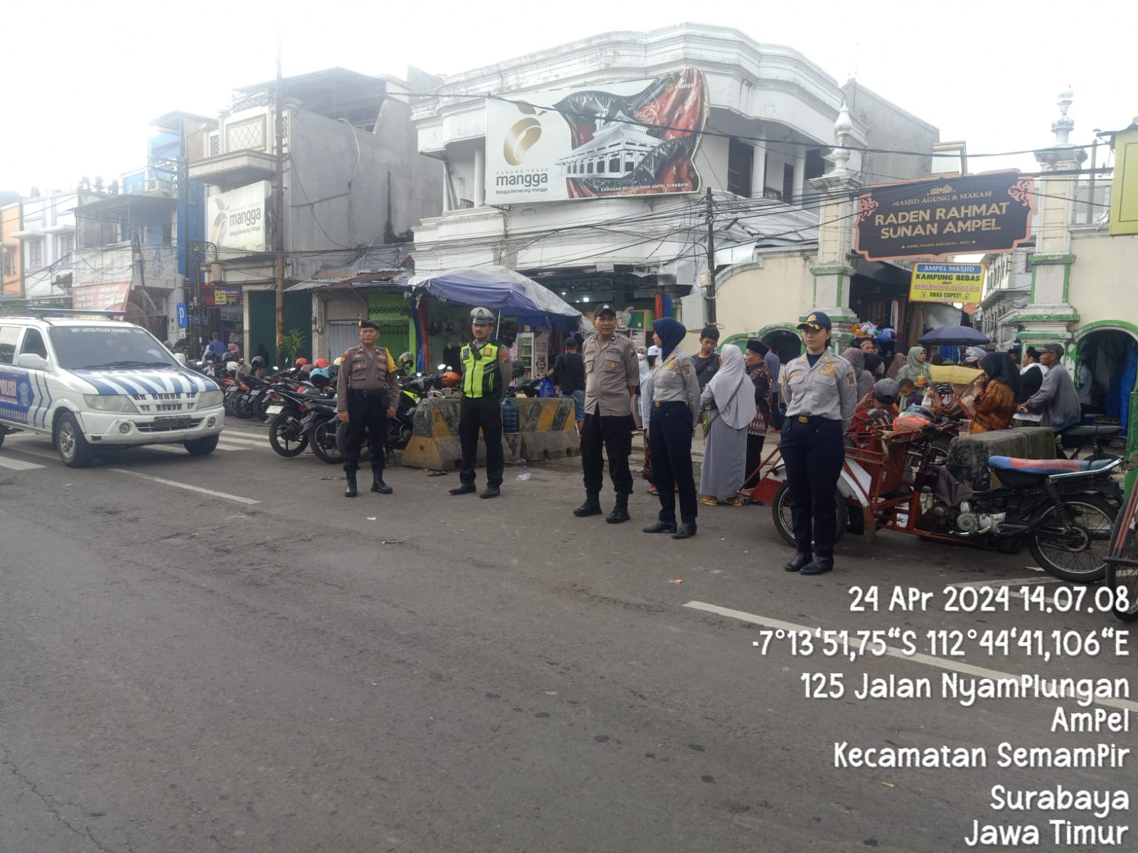 Personil Polsek Semampir Patroli Harkamtibmas di Jalan Nyamplungan